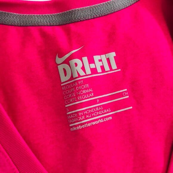 NIKE Dri Fit Tee NWOT - Picture 3 of 5